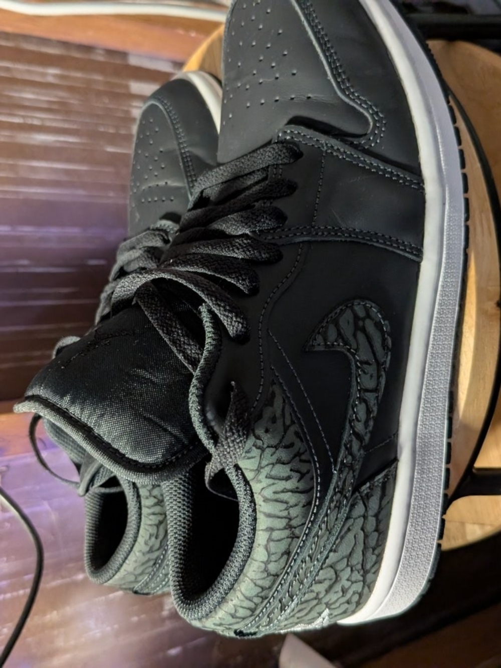 Nike Men’s Black Low-Top Anti Hero Sneakers with Textured Swoosh - Picture 4 of 16